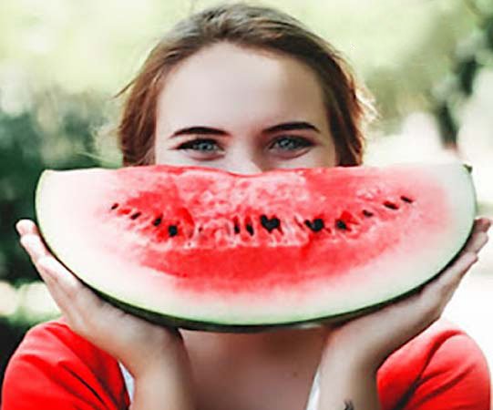 Eine Bestellung Stillt Den Durst Wassermelone